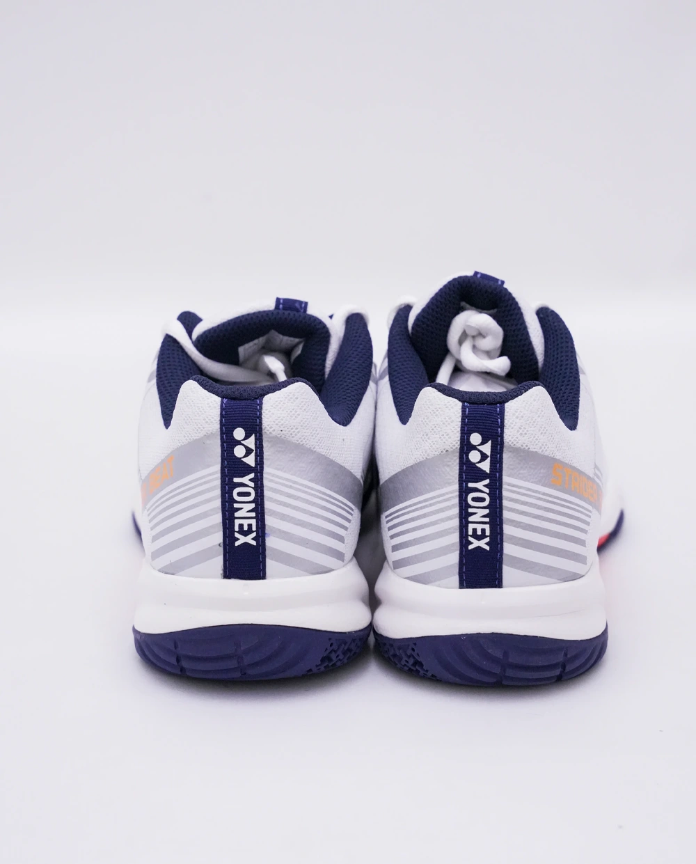 giày cầu lông Yonex Strider Beat Trắng