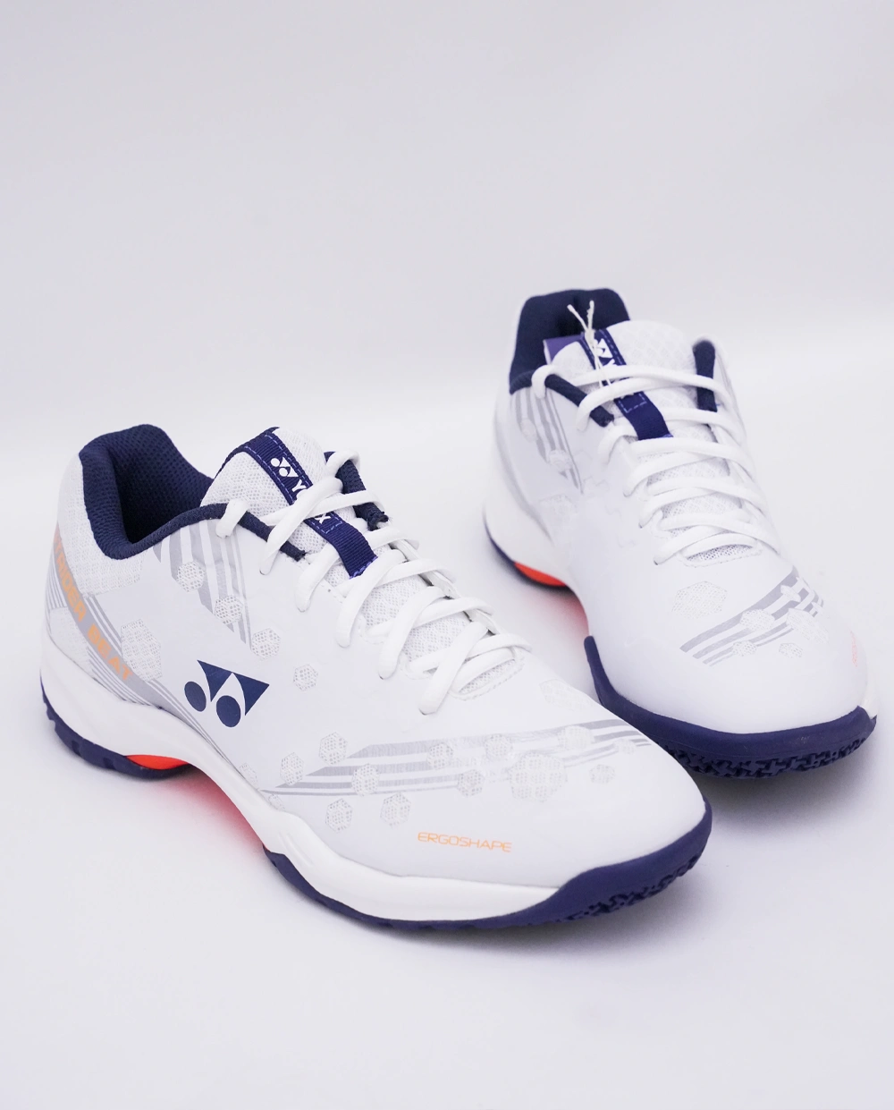 giày cầu lông Yonex Strider Beat Trắng