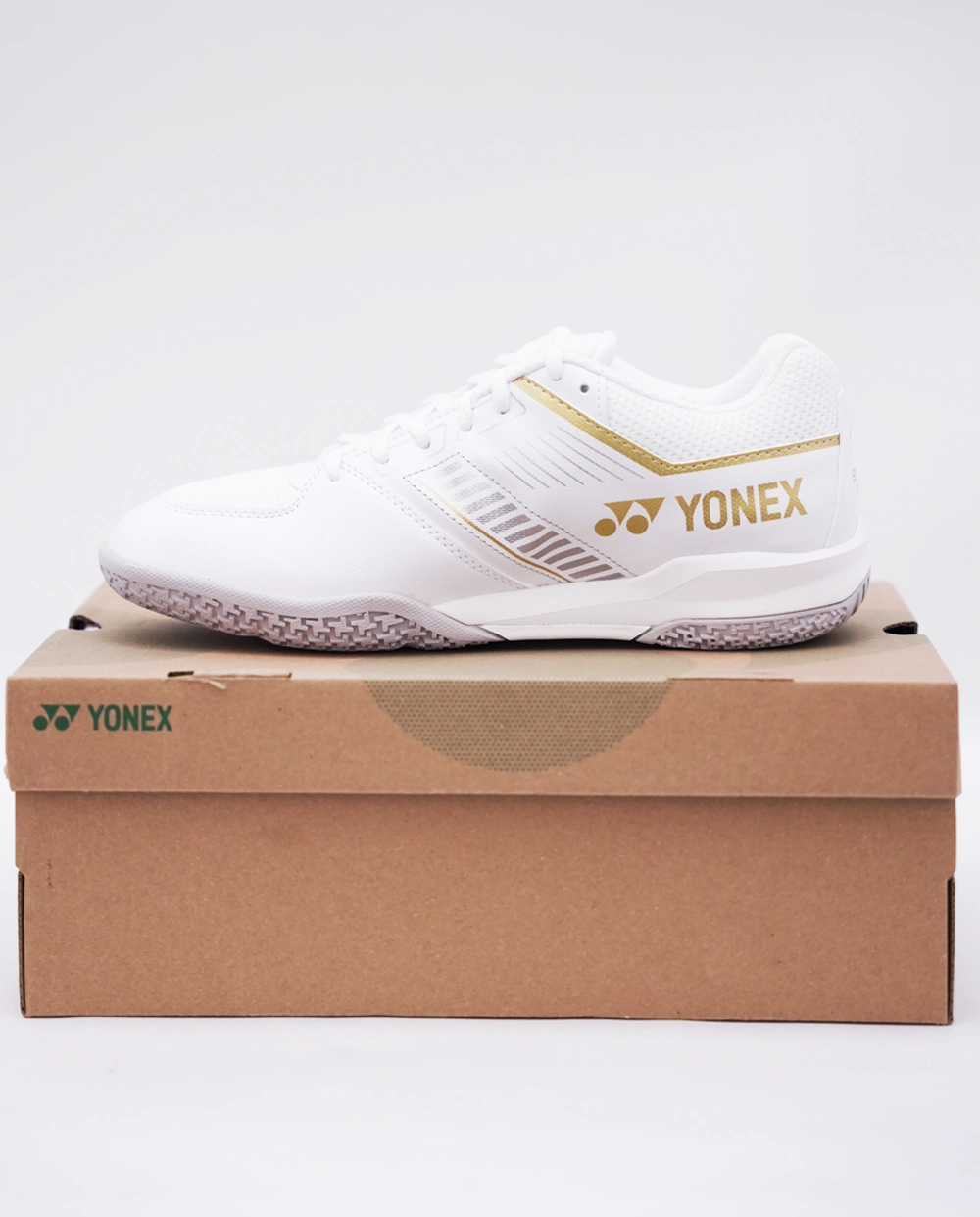 Yonex Strider Flow Trắng Vàng